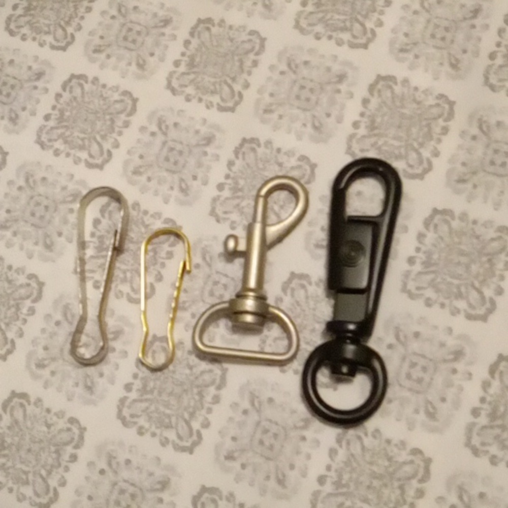 Wenger Clasps - Picture 2 of 6